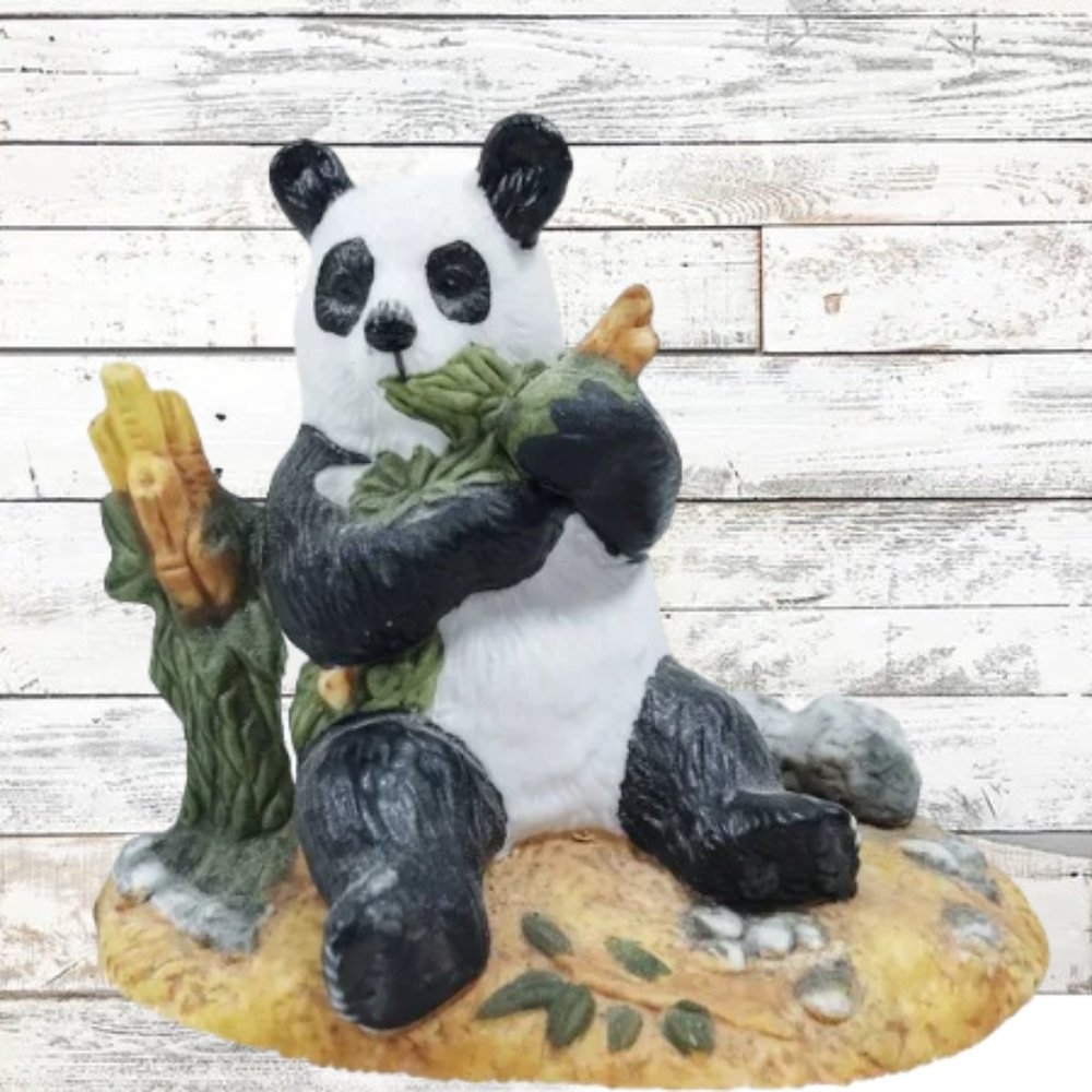 Royal Heritage Collection Porcelain Panda Bear